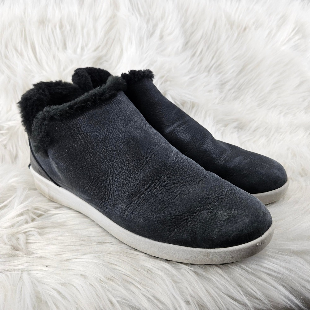 Olukai Chelsea Booties Womens 11 Black Leather Faux Fur Slip‎ On Comfort Kamau